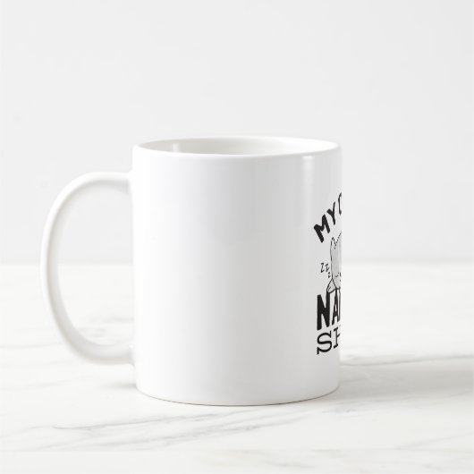 私の公式なおむつシャツ – 怠惰な寝猫 コーヒーマグカップ (左)