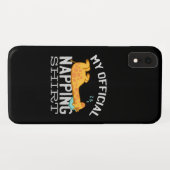 私の公式なおむつシャツ – 怠惰な眠るキリン Case-Mate iPhoneケース (裏面(横))