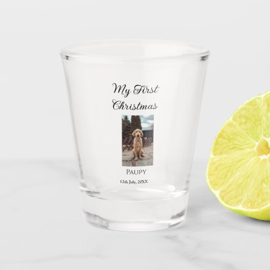私の初めてのクリスマスはペット名を追加した犬の猫の年の写真 ショットグラス (正面)