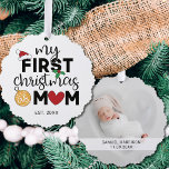 私の初めてのクリスマスは名前と写真を持つ母として オーナメントカード<br><div class="desc">赤いサンタ帽、ホリーの初めてのクリスマス、カラフルのクリスマスライトと飾、この素敵な初めてのクリスマスのオーナメントとママとして葉は、あなたのの幸せを示しなさい。ベビーの名前と誕生の日付と、その逆の写真のお気に入りの1つで簡単にカスタマイズ。</div>
