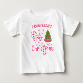 私の初めてのクリスマスプレゼントとクリスマスツリー ピンク ベビーTシャツ (正面)