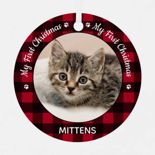 私の初めてのクリスマス赤い格子柄の猫ペット写真 メタルオーナメント (正面)