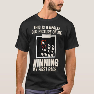 私の初めての勝利のとても古い写真 Tシャツ