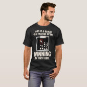 私の初めての勝利のとても古い写真 Tシャツ (正面フル)