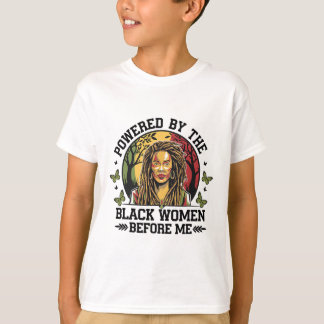 私の前の黒い女性の黒い歴史によって動く Tシャツ