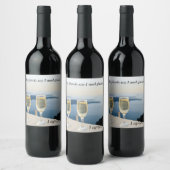 私の友達はメガネが必要だと言う…同意する ワインラベル (ボトル)