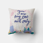 私の唯一無二です クッション (裏面)