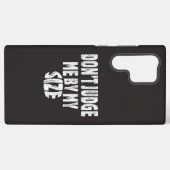 私の大きさで判断してはいけない SAMSUNG GALAXYケース (裏面横)