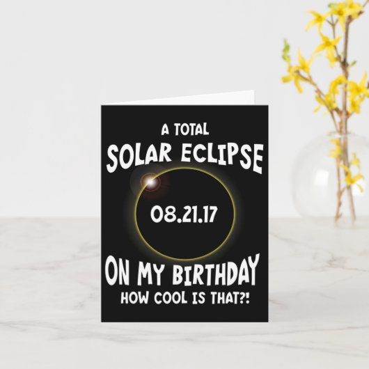 私の太陽の誕生日に皆既食のクール方法 カード (黄色い花)