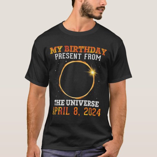 私の太陽の誕生日をユニバーから食べる Tシャツ (正面)