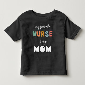 私の好きな看護師はママ かわいいパーソナライズド トドラーTシャツ