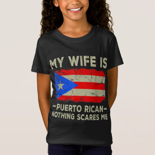 私の妻はプエルトリカンノースキャレスミーおもしろいフ Tシャツ (正面)