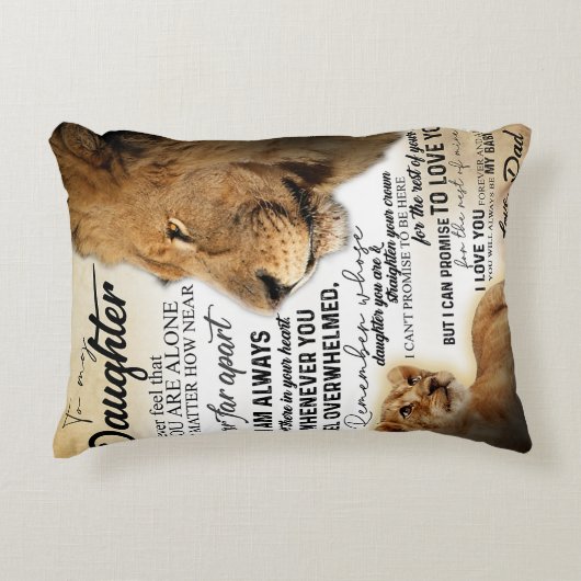 私の娘にライオン家族ギフト娘誕生日 アクセントクッション (正面)