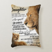 私の娘にライオン家族ギフト娘誕生日 アクセントクッション (正面(垂直))