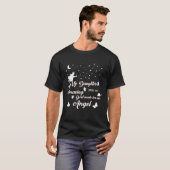 私の娘は非常に素晴らしい神だったので彼女を天使にした Tシャツ (正面フル)