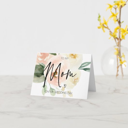 私の婚礼の日の私のお母さんへの赤面のピンクの花柄 カード (黄色い花)