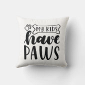 私の子供は手を持っている クッション (裏面)