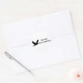 私の子供は羽のステッカーを持っている ラウンドシール (封筒)