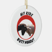 私の子供(ヤギ)のお尻はクリスマスのオーナメントの先頭に立ちます セラミックオーナメント (右)