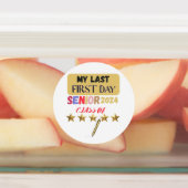 私の学校の最後の初日だ。 ラベル (貼付)