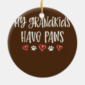 私の孫はポーズおもしろい犬猫おばあちゃん セラミックオーナメント (裏面)