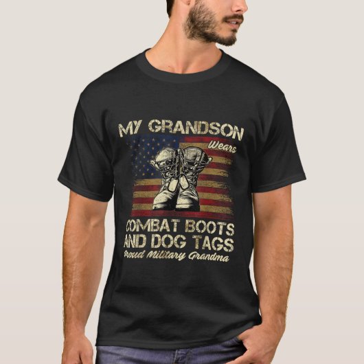 私の孫は戦闘靴と犬のタグを付けている誇りを持った Tシャツ (正面)