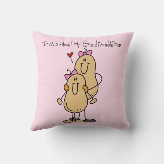 私の孫娘のTシャツおよびギフトについてのナット クッション (裏面)