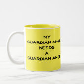 私の守護天使には守護天使が必要だ。 ツートーンマグカップ (左)
