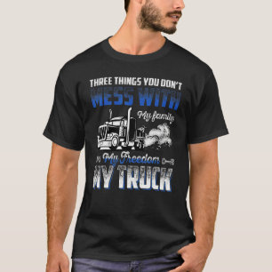 私の家族と散らかさない3つの事私の真実 Tシャツ