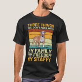 私の家族は私の自由ブルテリア Tシャツ (正面)