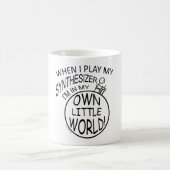 私の小さな世界シンセサイザーで コーヒーマグカップ (中央)