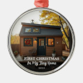 私の小さな家の写真の初めてのクリスマス メタルオーナメント (正面)