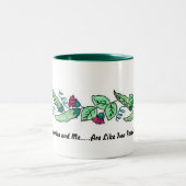 私の庭および私は2個のエンドウ豆のよう.....の…です ツートーンマグカップ (中央)