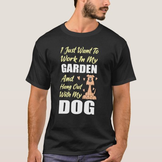 私の庭で働き、私の犬のペットと二日酔い Tシャツ (正面)