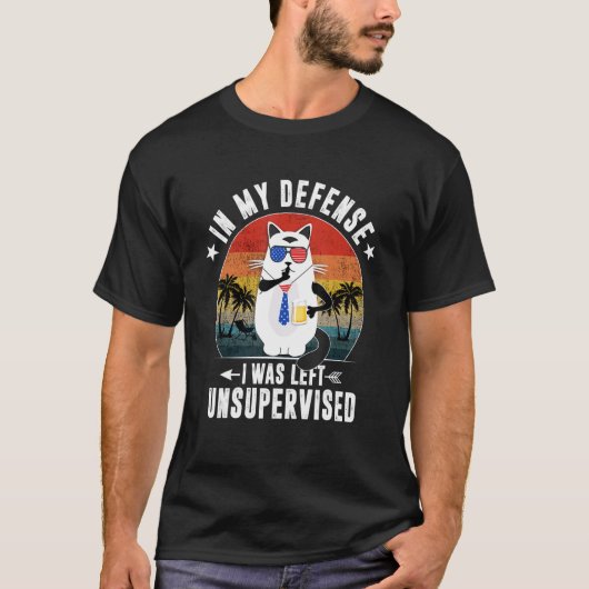 私の弁護では、私は監督さ離れれず皮肉なファンだった Tシャツ (正面)