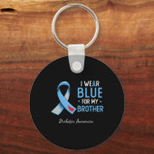 私の弟の衣服ブルーの糖尿病認識度モン キーホルダー (正面)
