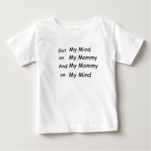 私の心の私のお母さんそして私のお母さんの私の心を得ました ベビーTシャツ