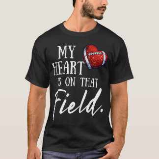 私の心はフィールドにあります フットボールの母のための母の日ギフト Tシャツ