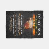 私の息子に母は決してそのバスケットボールを見つけない フリースブランケット (正面(横))