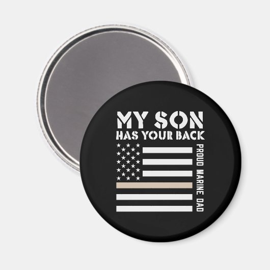 私の息子はあなたのバック誇りを持ったマリンパパ米国旗を持っている マグネット (正面/裏面)