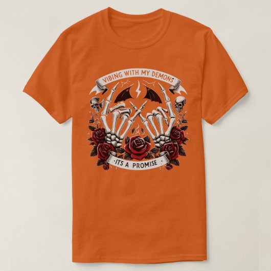 私の悪魔のスケルトンとバラでハロウィーンヴィビング Tシャツ (デザイン正面)