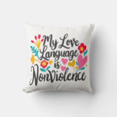 「私の愛する言葉は暴力ではない」 クッション (正面)