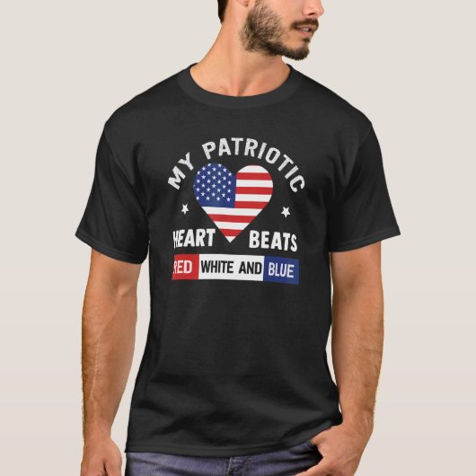私の愛国的なハートのビート赤と青4番目 Tシャツ (正面)
