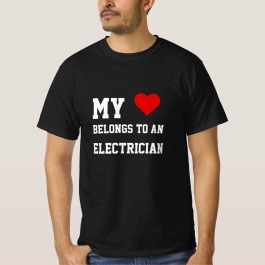 私の所属は電気技師Tシャツ Tシャツ (正面)