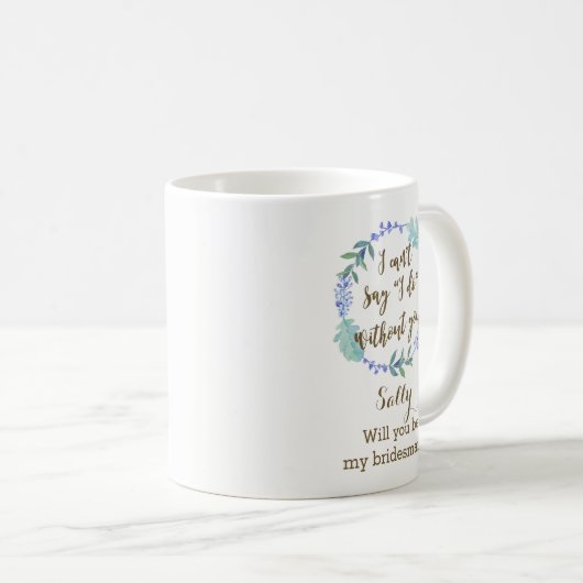 私の新婦付添人の青い花のリースのマグです コーヒーマグカップ (正面右)