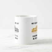 私の日は食べ物から成っていて、眠りチェスを遊びます コーヒーマグカップ (中央)