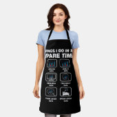 私の暇な時間で行うことデータサイエンスのビッグデータ エプロン (着用した状態)