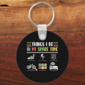 私の暇な時間に行うこと – MTBマウンテンバイク キーホルダー (正面)