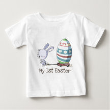 私の最初のイースターバニーラビットイースタートロリーを引っ張る