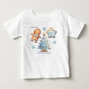 私の最初のクリスマスジンジャーブレッドボーイ雪の木 ベビーTシャツ